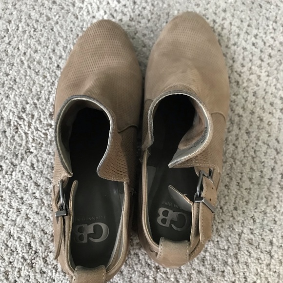 Gianni Bini Tan Suede Perforated Booties - Picture 6 of 10